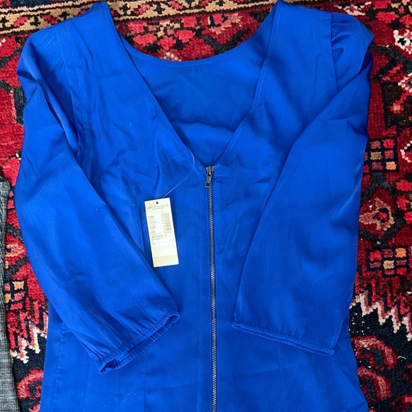 6 Dress XS Bundle: Spring & Summer - Aritzia, Uniqlo, American Eagle, Lisbon - Picture 7 of 10